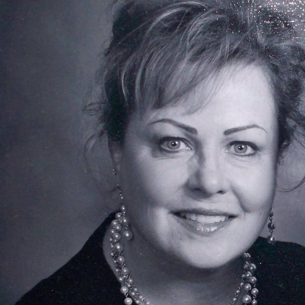 Meet your Posher, Debbie